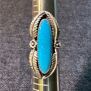 Silver and Turquoise ring 6.5